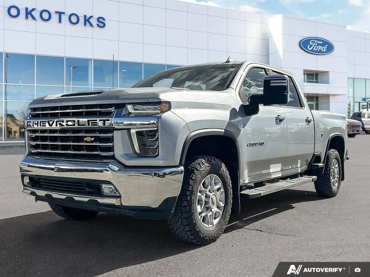 Chevrolet Silverado 2500 снимка Chevrolet Silverado 2500
