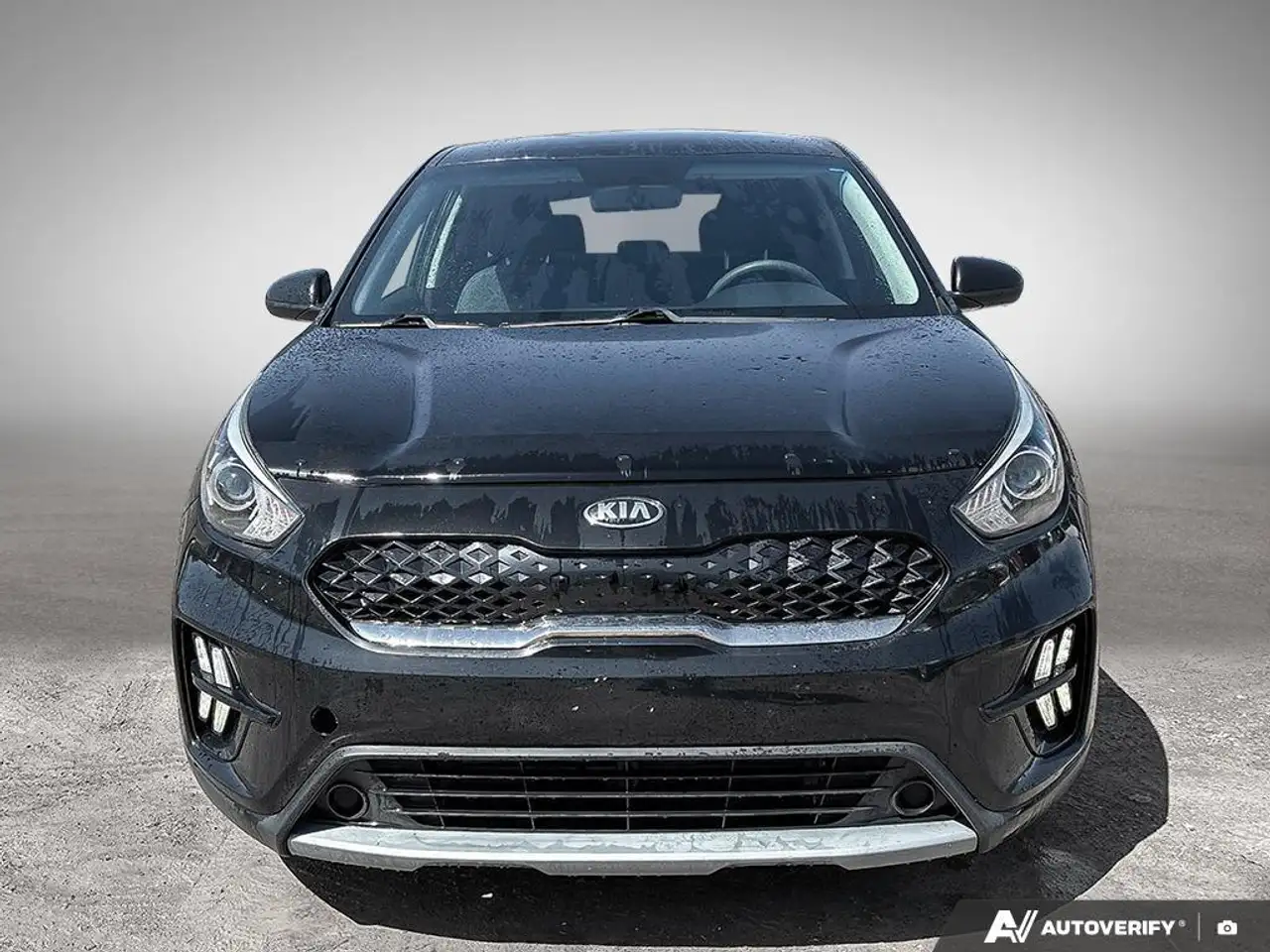 Kia Niro снимка Kia Niro