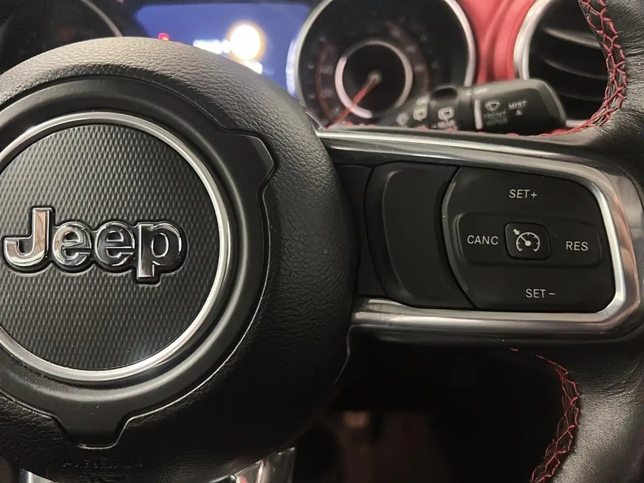 Jeep Wrangler photo Jeep Wrangler