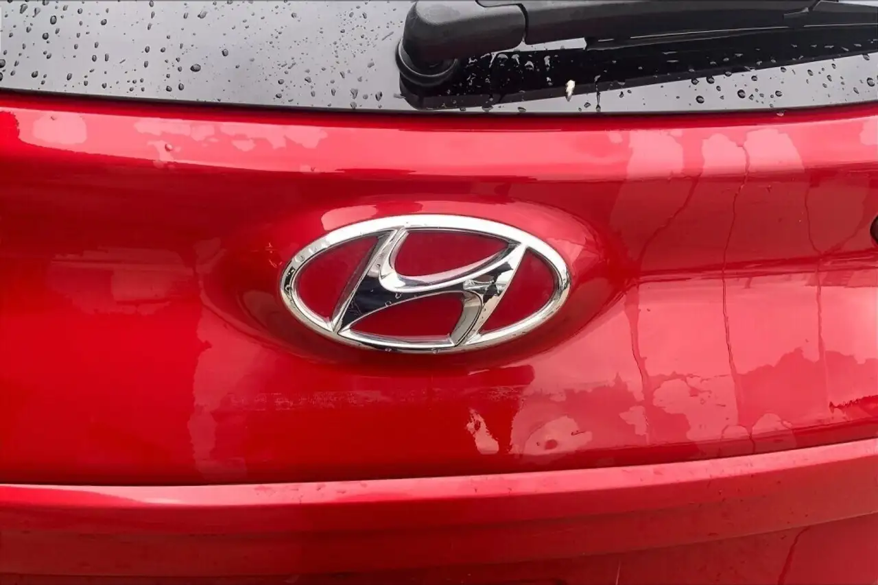 Hyundai KONA photo Hyundai KONA