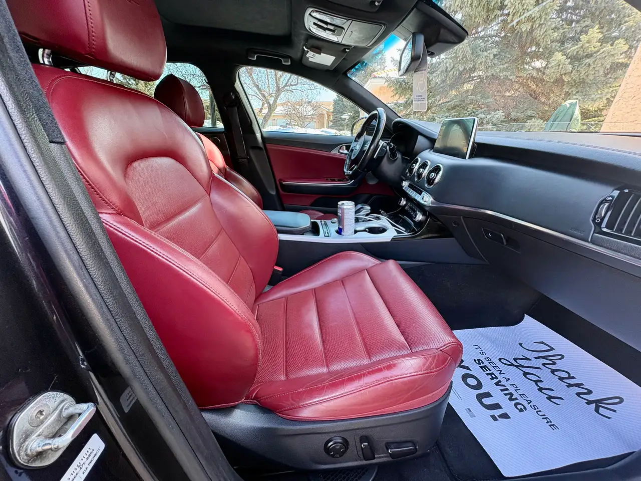 Kia Stinger fotografie Kia Stinger