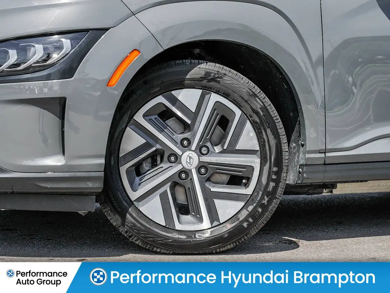 Hyundai KONA снимка Hyundai KONA