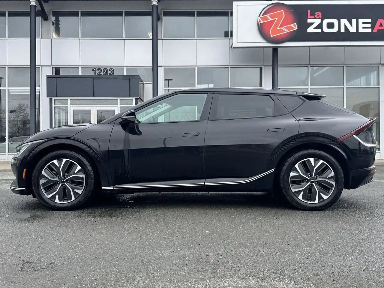Kia EV6 снимка Kia EV6