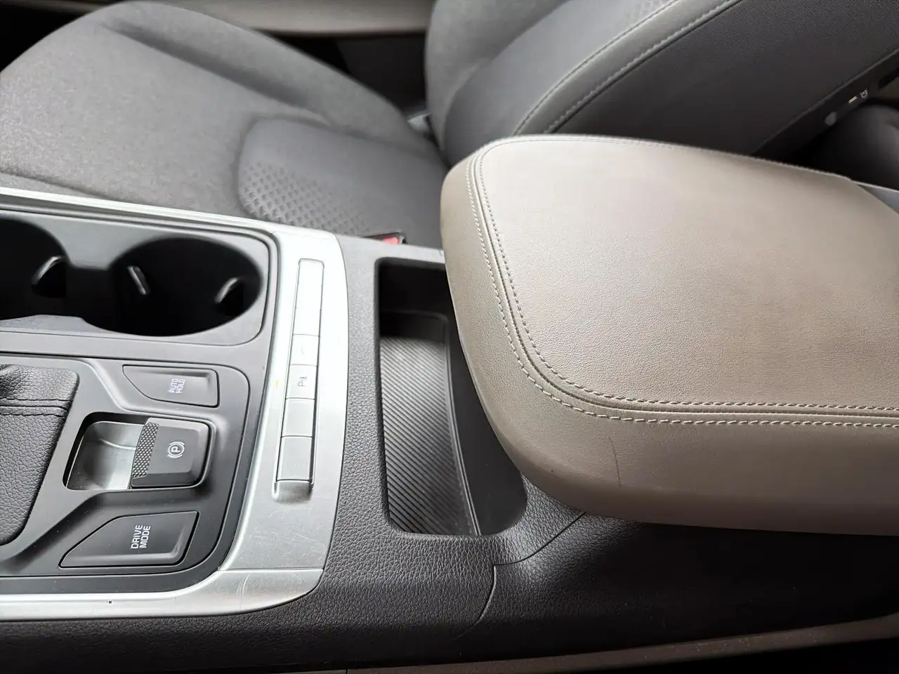 Kia Carnival снимка Kia Carnival