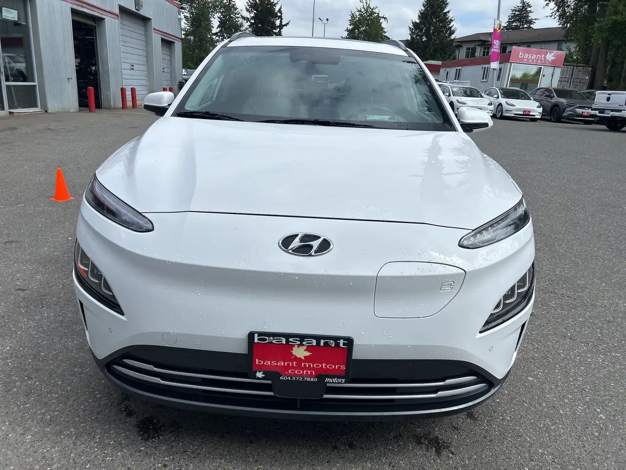 Hyundai KONA снимка Hyundai KONA