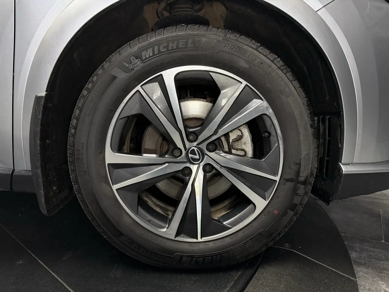 Lexus RX снимка Lexus RX