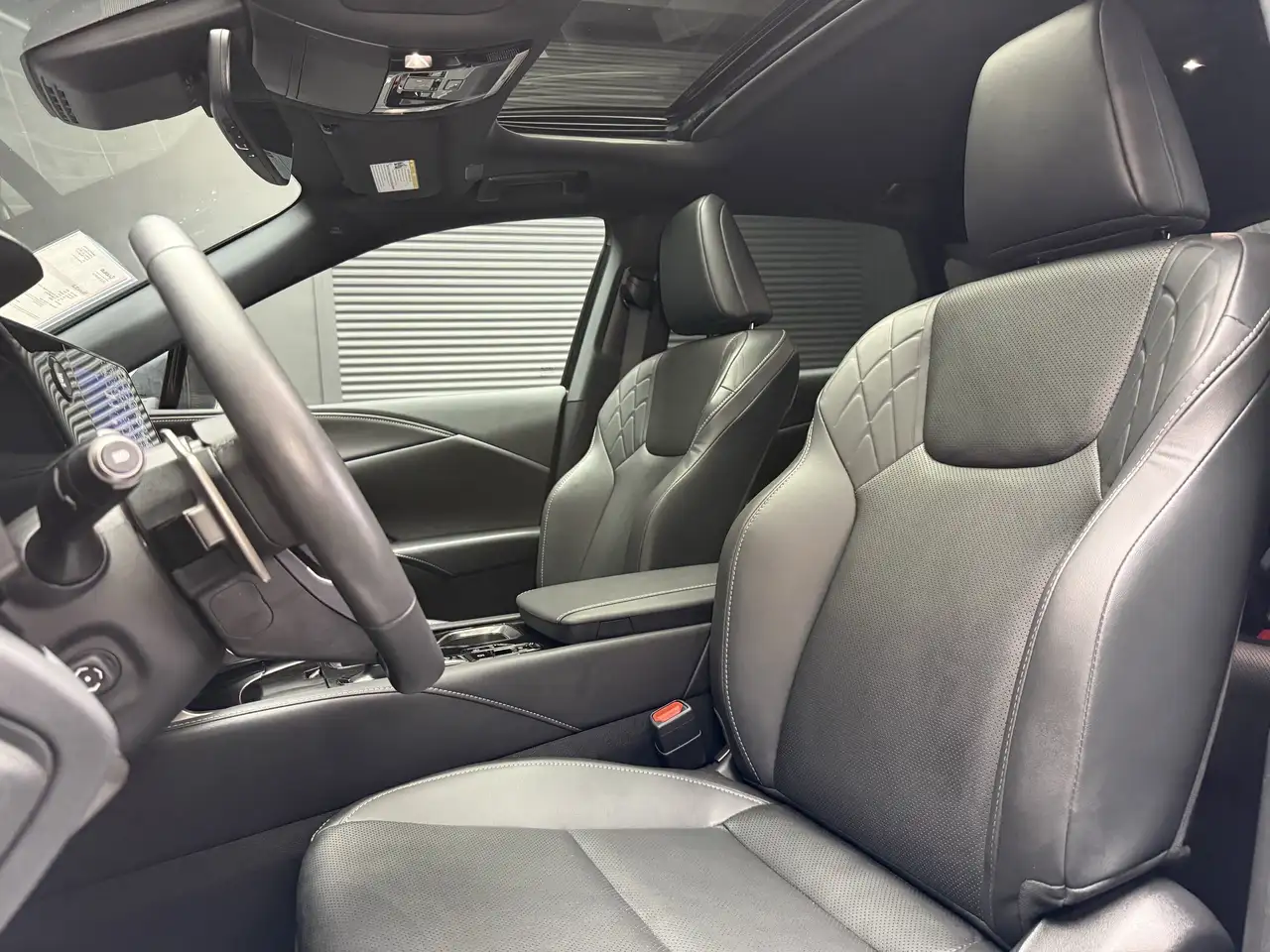 Lexus RX снимка Lexus RX