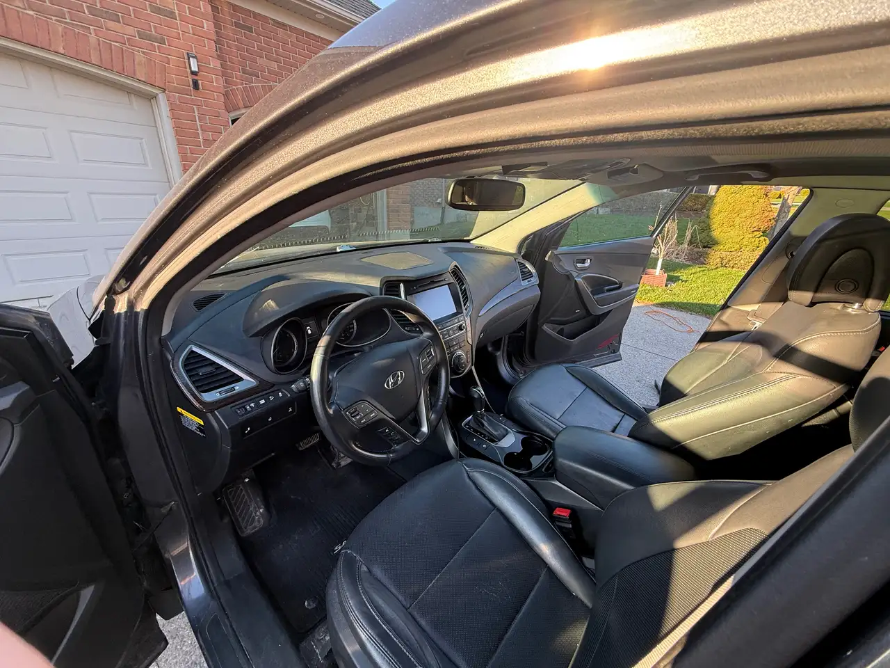 Hyundai SANTA FE снимка Hyundai SANTA FE