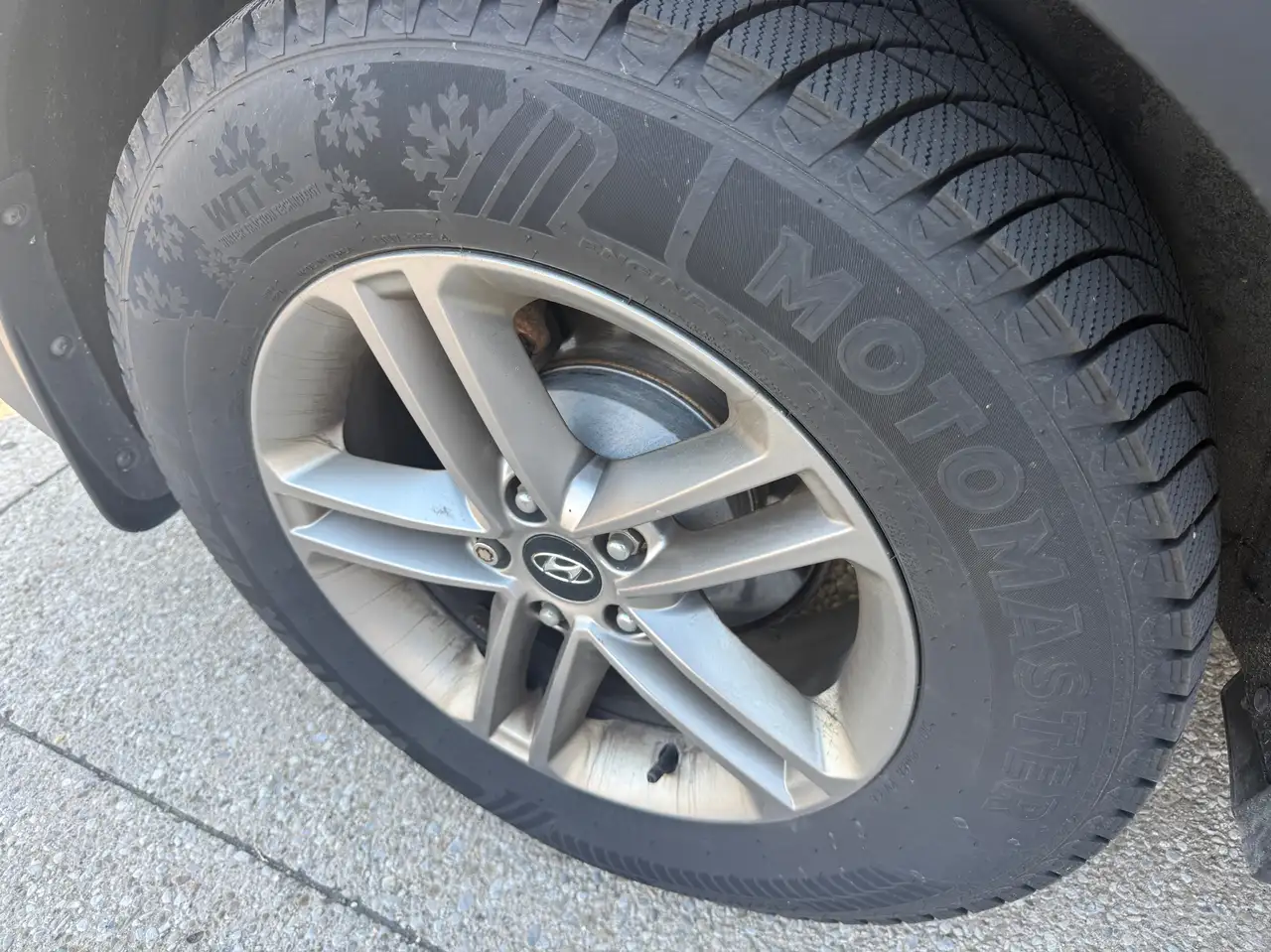 Hyundai SANTA FE снимка Hyundai SANTA FE