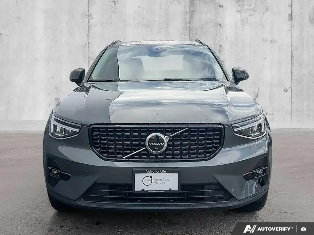 Volvo XC40 снимка Volvo XC40