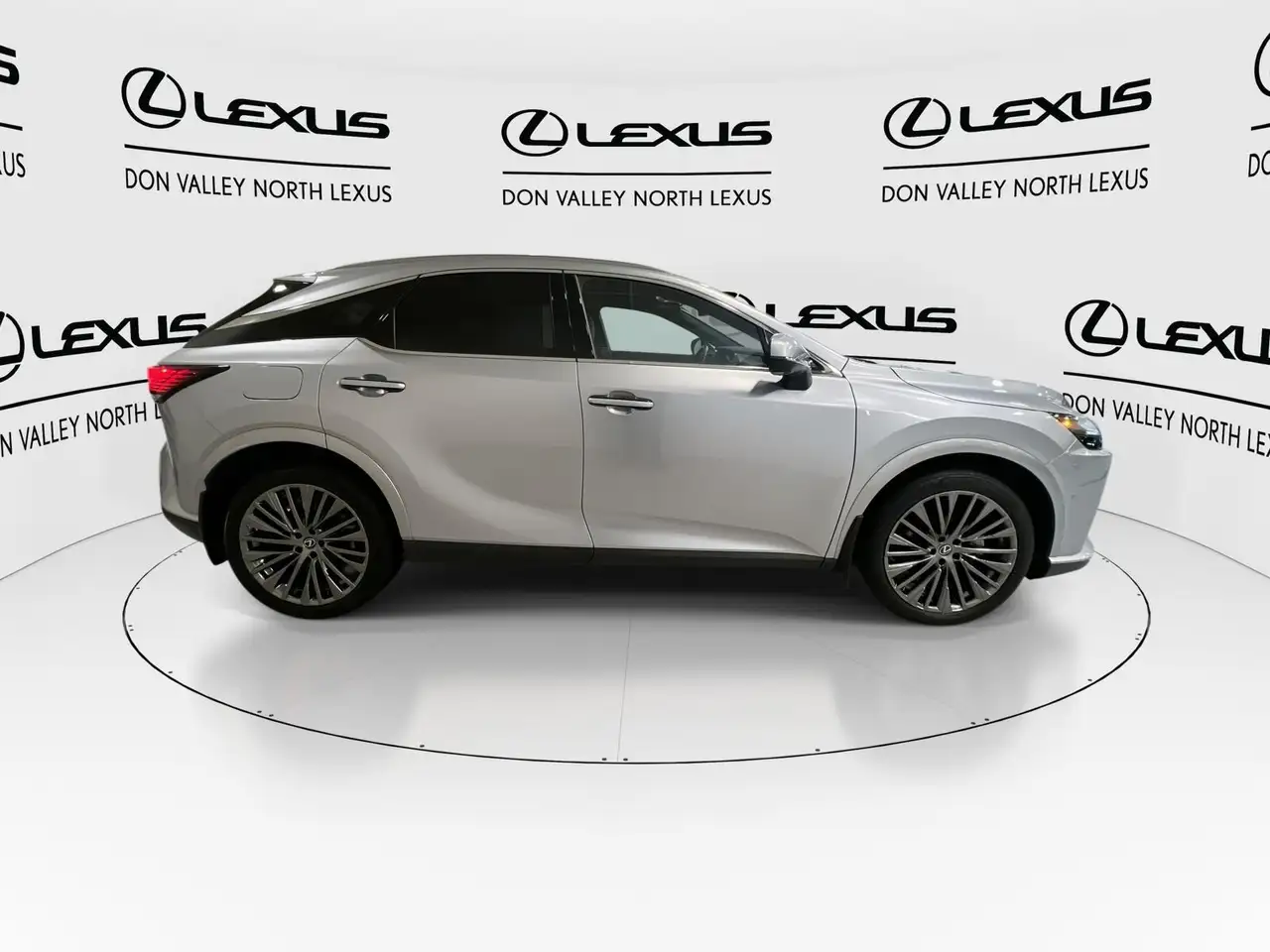 Lexus RX photo Lexus RX