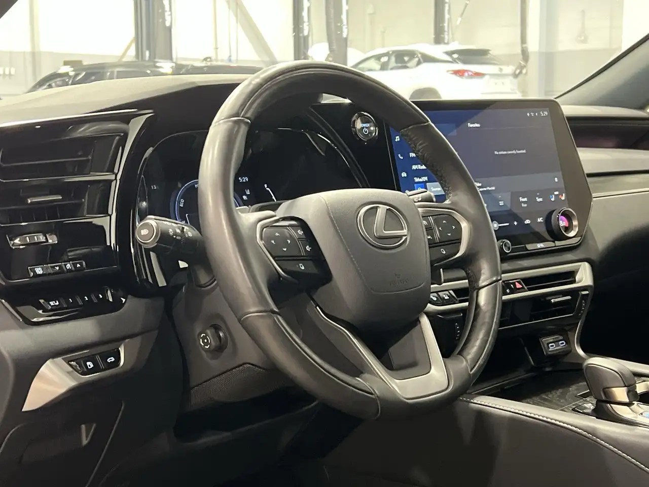 Lexus RX photo Lexus RX