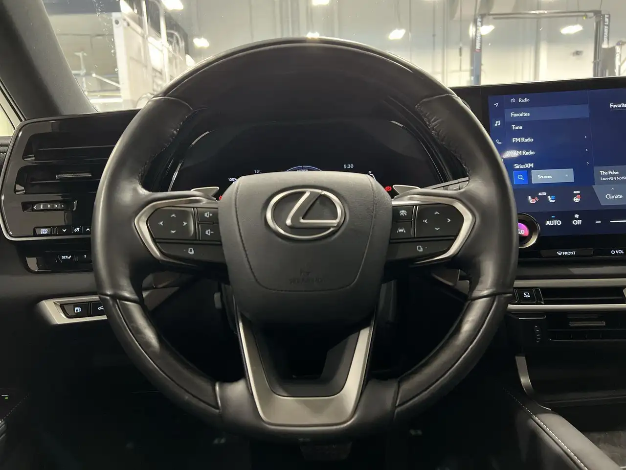 Lexus RX photo Lexus RX