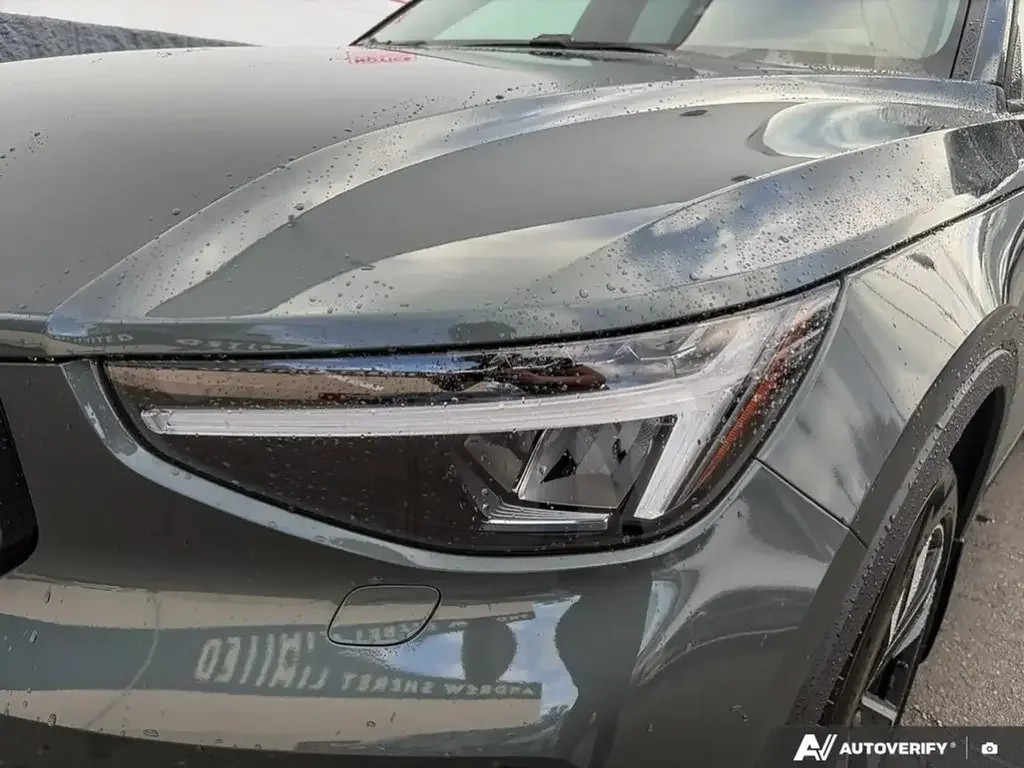 Volvo XC40 снимка Volvo XC40