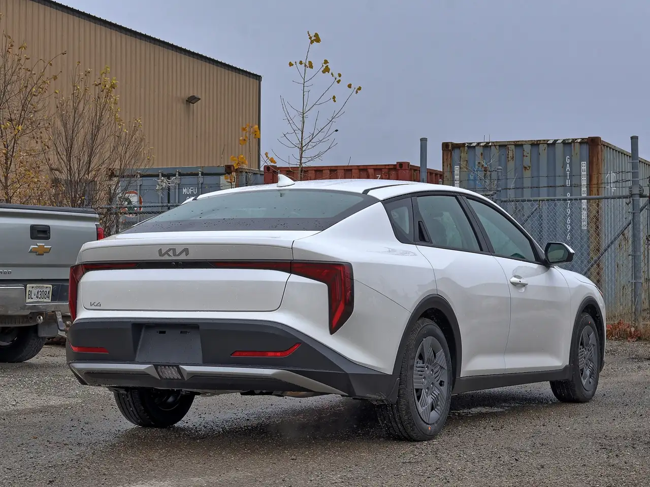 Kia K4 снимка Kia K4