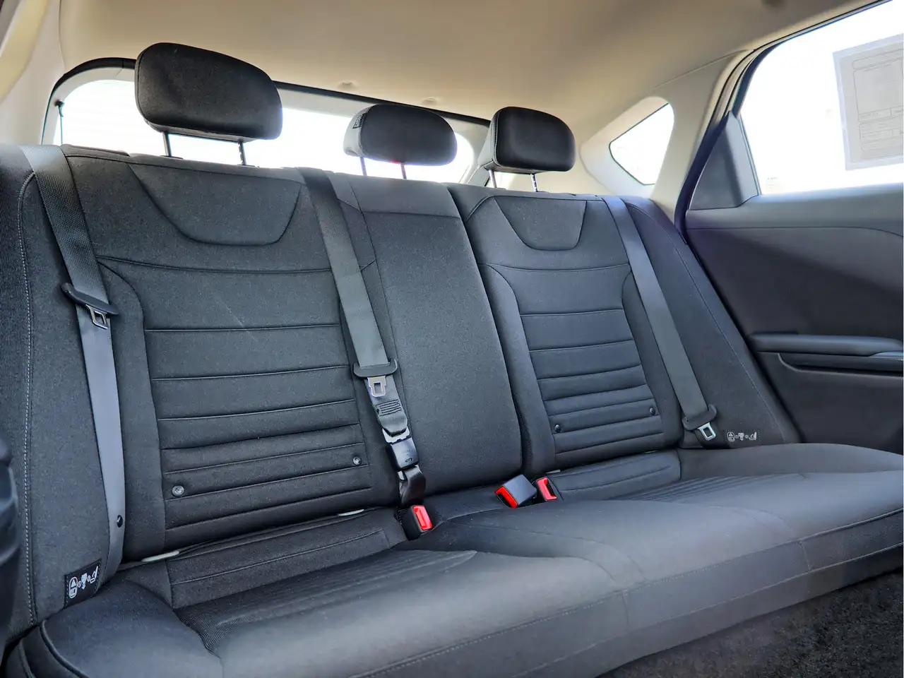 Kia K4 photo Kia K4