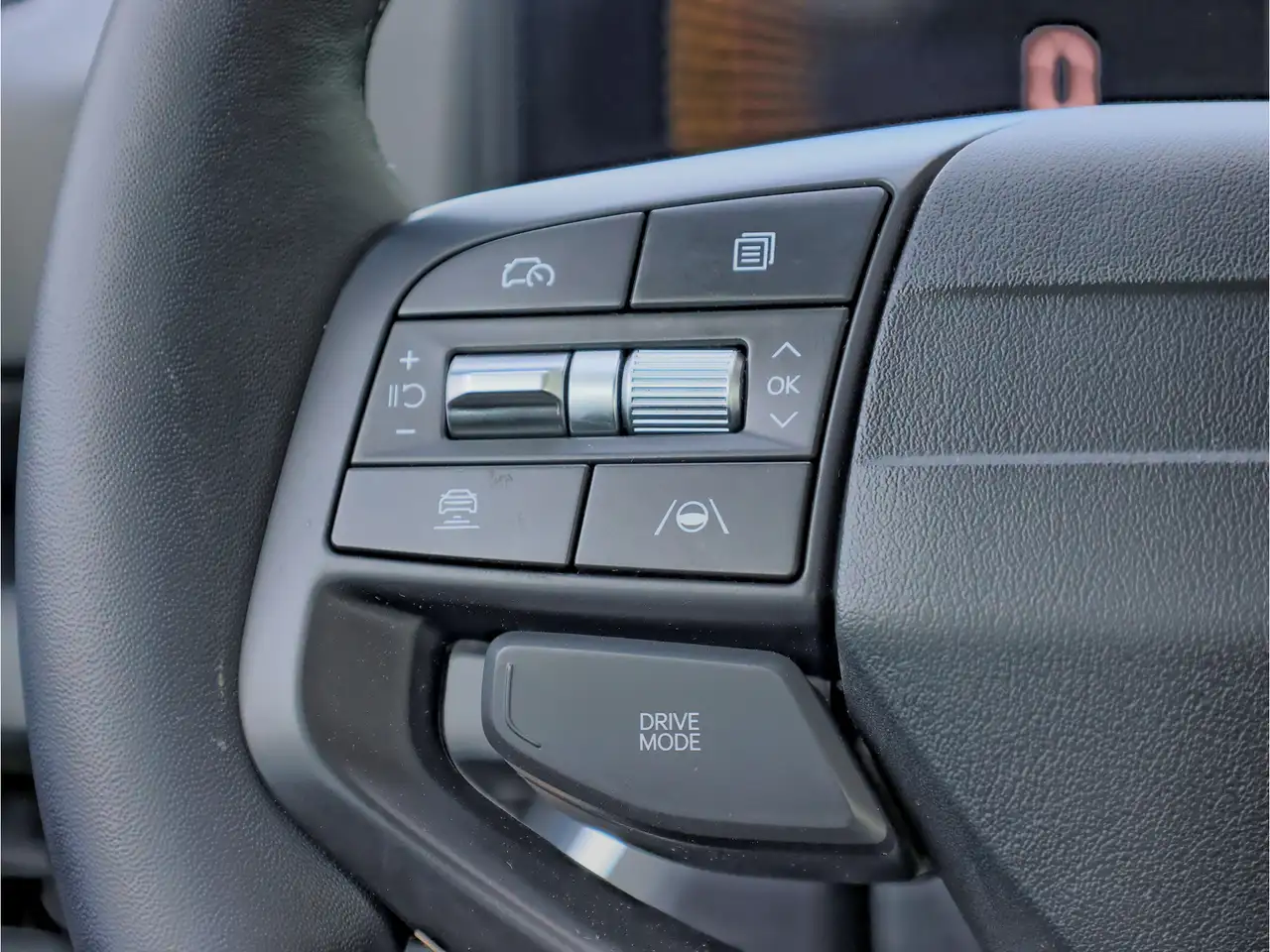 Kia K4 photo Kia K4
