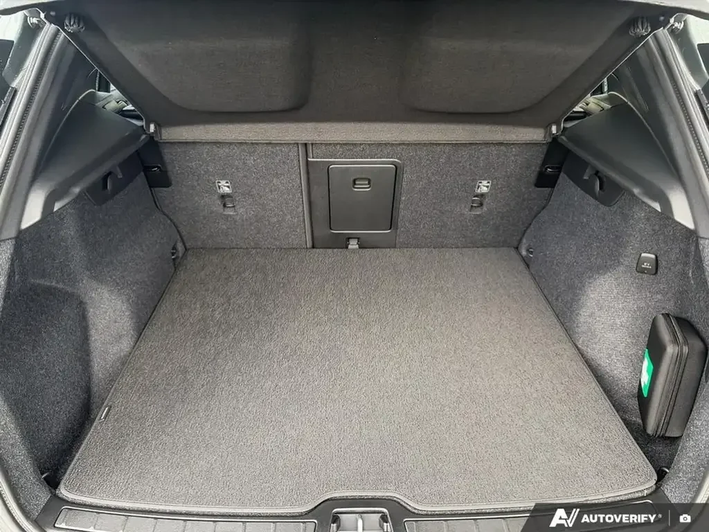 Volvo XC40 снимка Volvo XC40