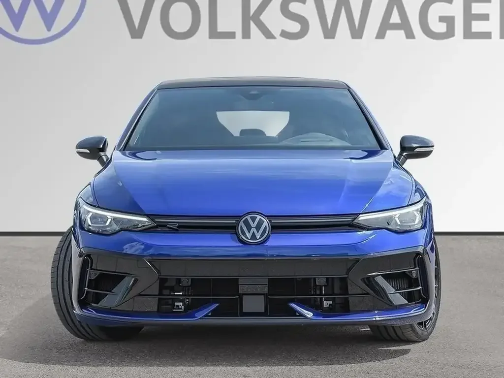 Volkswagen Golf R снимка Volkswagen Golf R