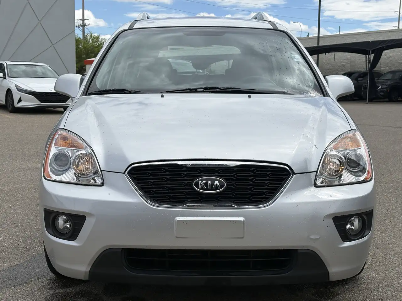 2012 Kia Rondo