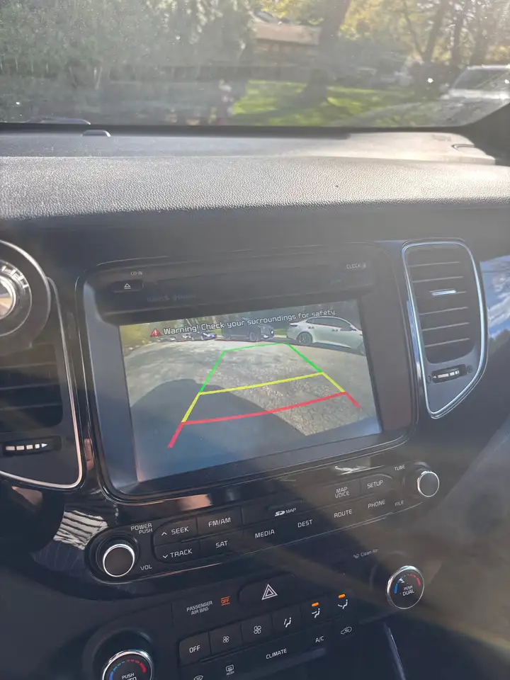 Kia Rondo fotografie Kia Rondo