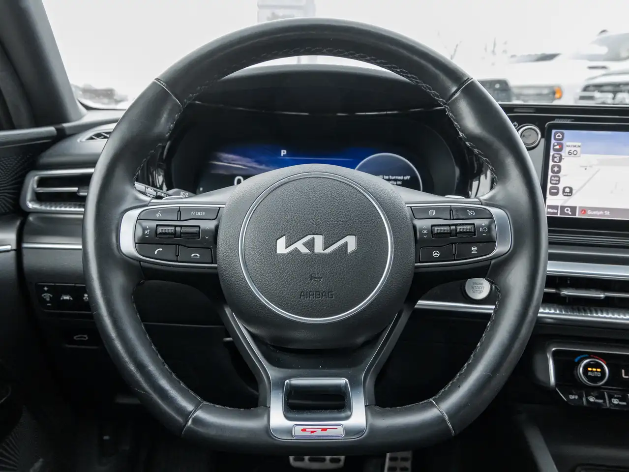 Kia K5 photo Kia K5