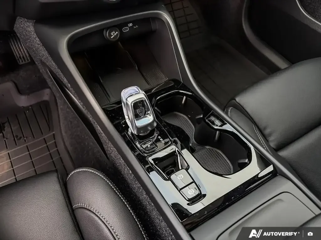 Volvo XC40 снимка Volvo XC40