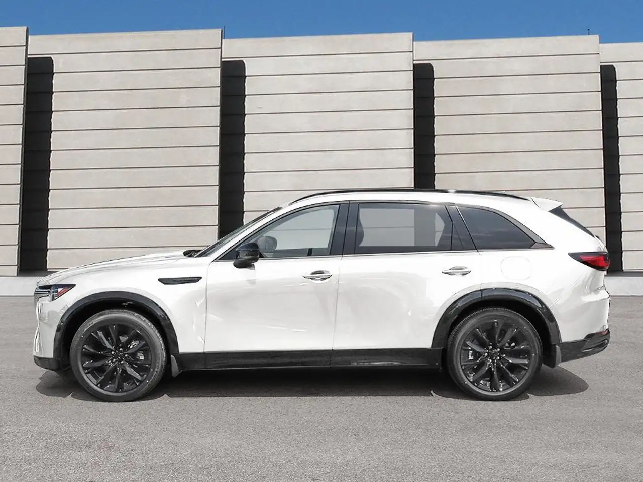 Mazda CX-90 MHEV photo Mazda CX-90 MHEV
