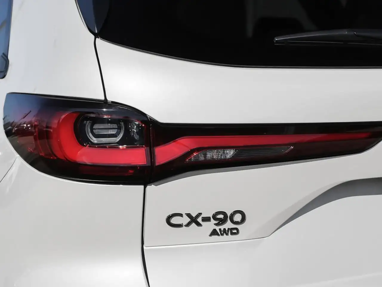 Mazda CX-90 MHEV photo Mazda CX-90 MHEV