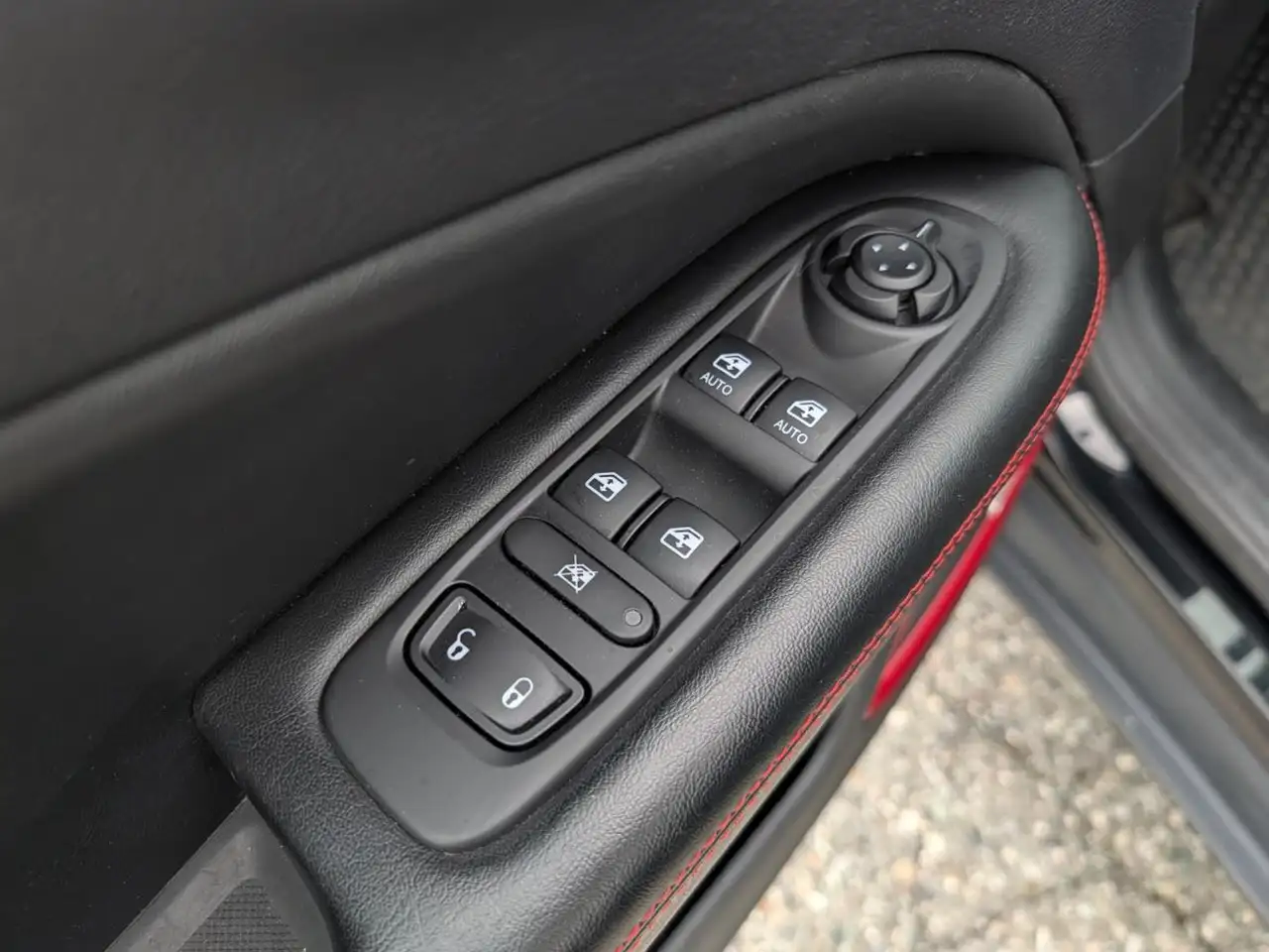 Jeep Compass снимка Jeep Compass