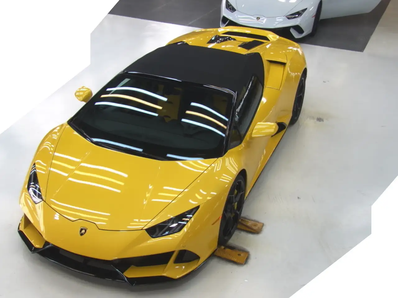 Lamborghini Huracán photo Lamborghini Huracán