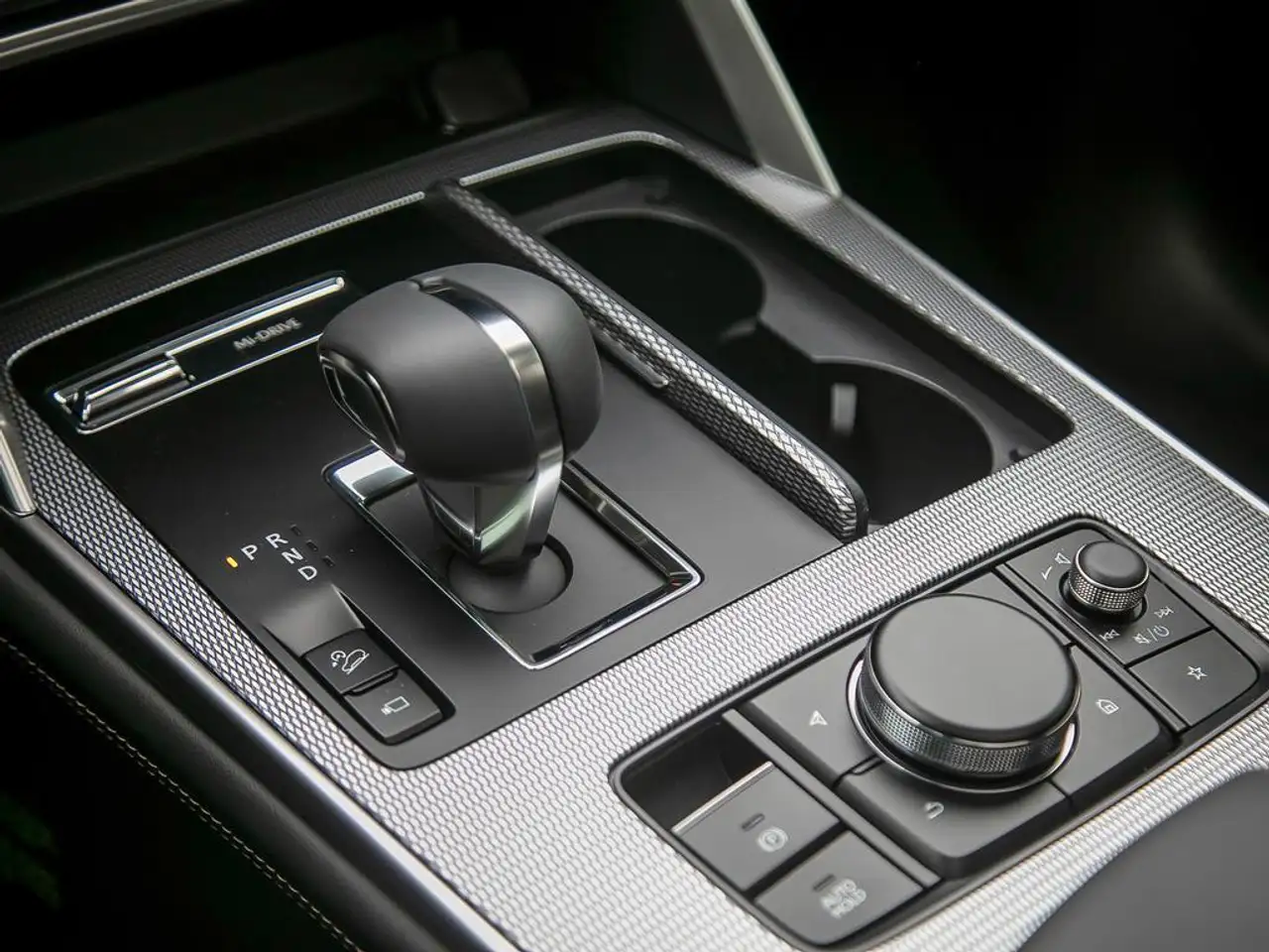 Mazda CX-90 MHEV снимка Mazda CX-90 MHEV