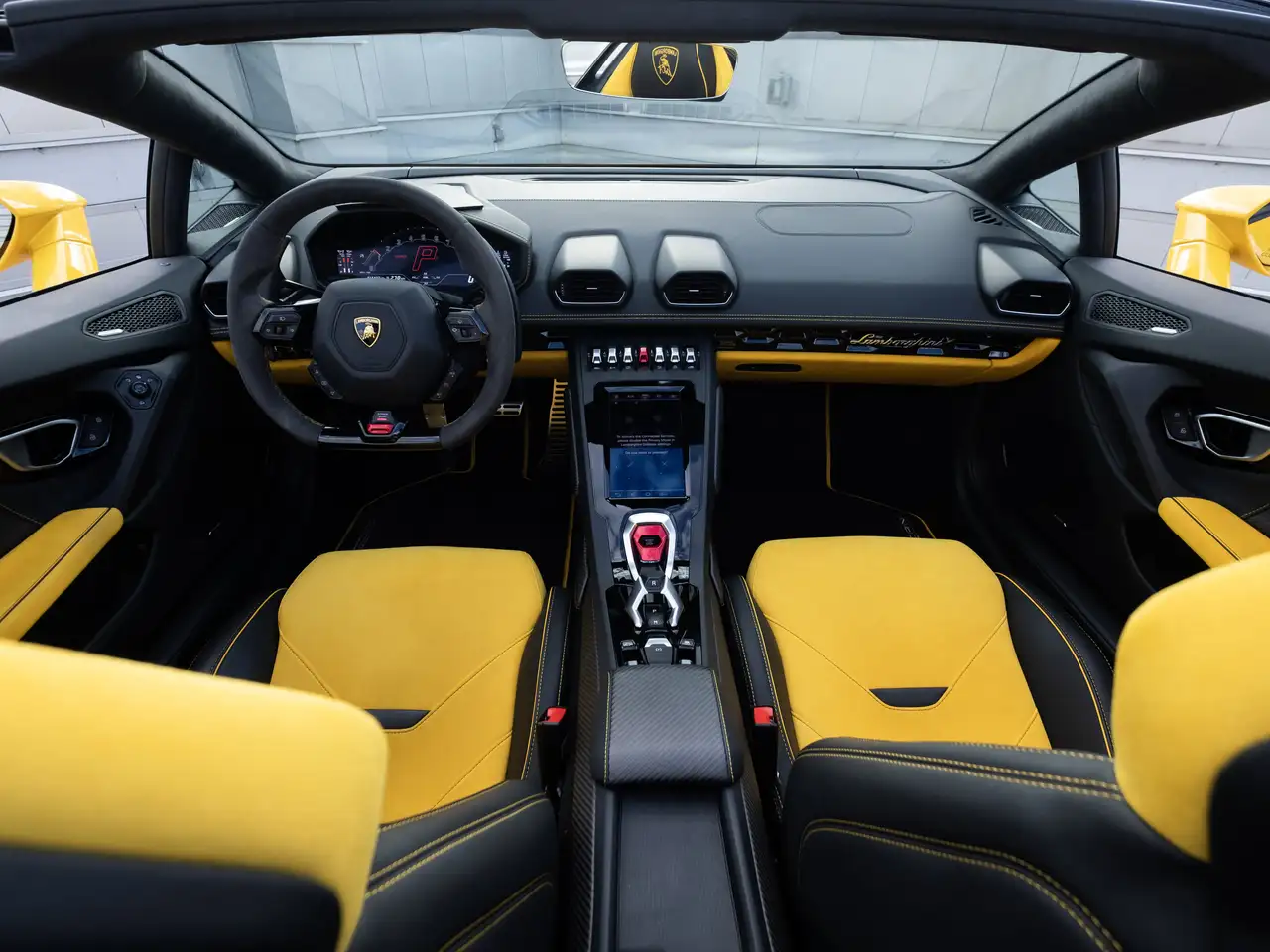 Lamborghini Huracán photo Lamborghini Huracán