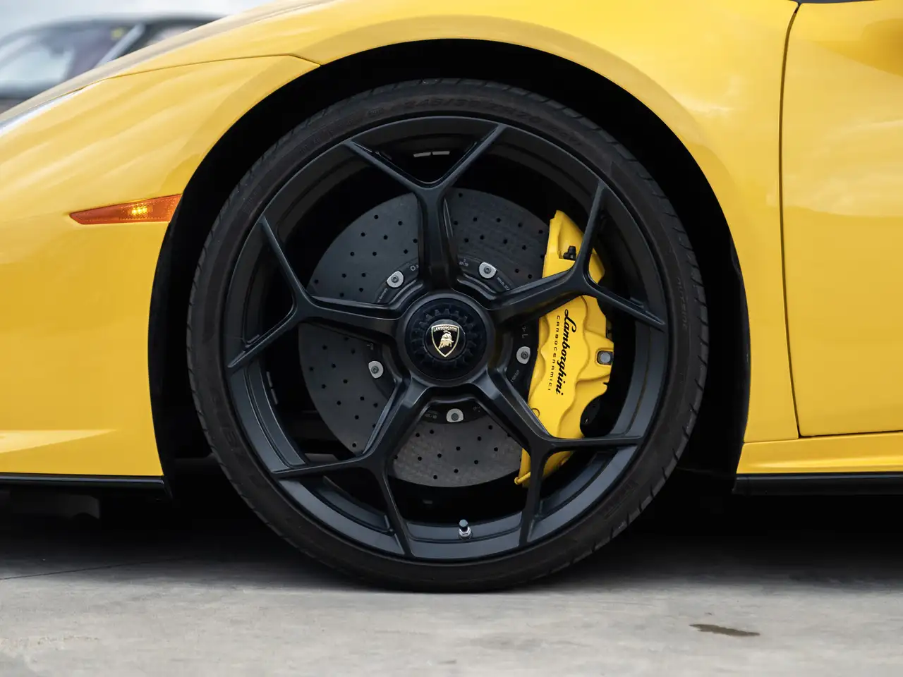 Lamborghini Huracán photo Lamborghini Huracán