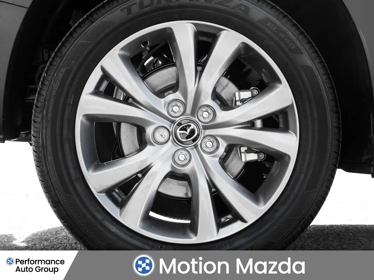 Mazda CX-30 снимка Mazda CX-30