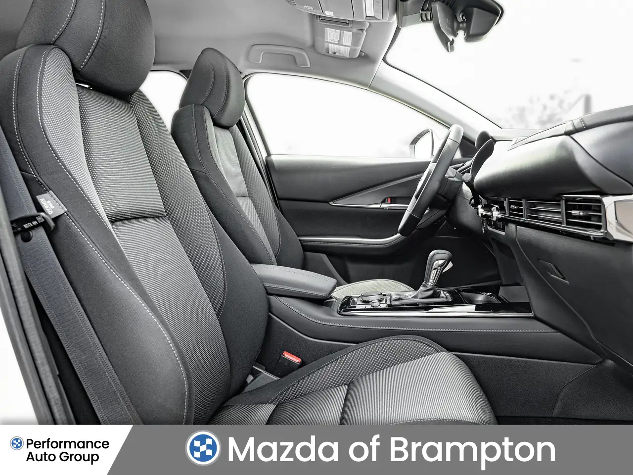 Mazda CX-30 снимка Mazda CX-30