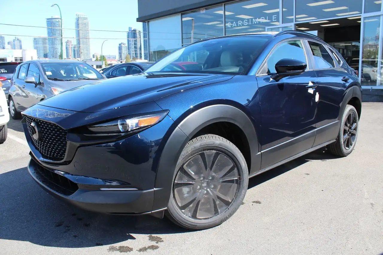Mazda CX-30 photo Mazda CX-30