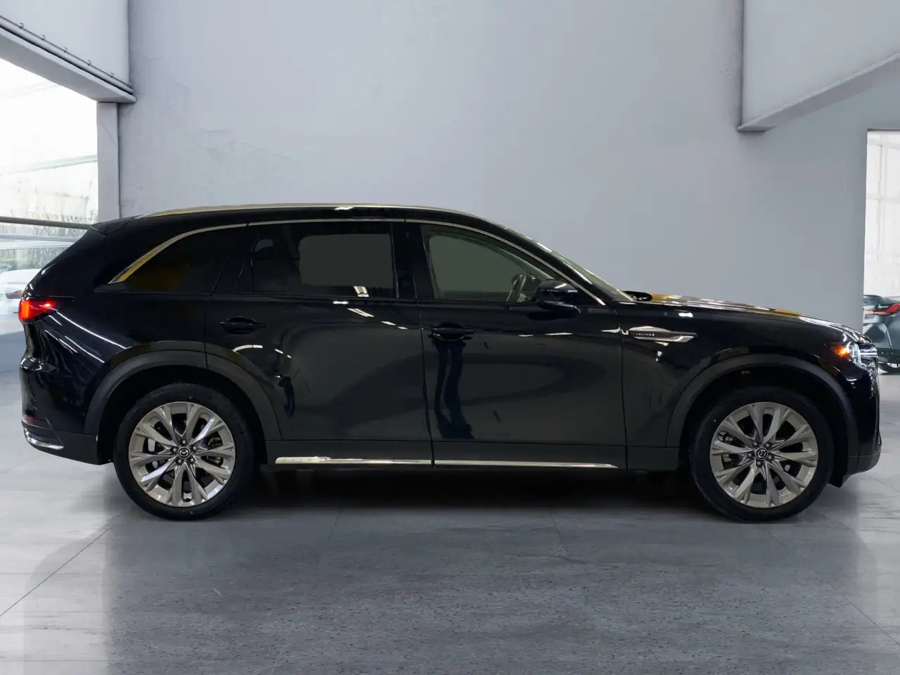 Mazda CX-90 MHEV снимка Mazda CX-90 MHEV