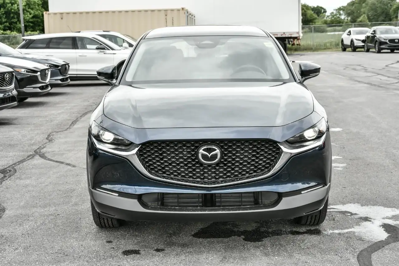 Mazda CX-30 photo Mazda CX-30