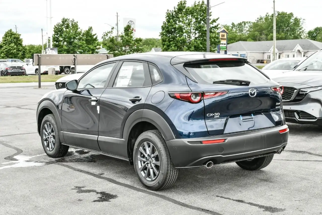 Mazda CX-30 photo Mazda CX-30