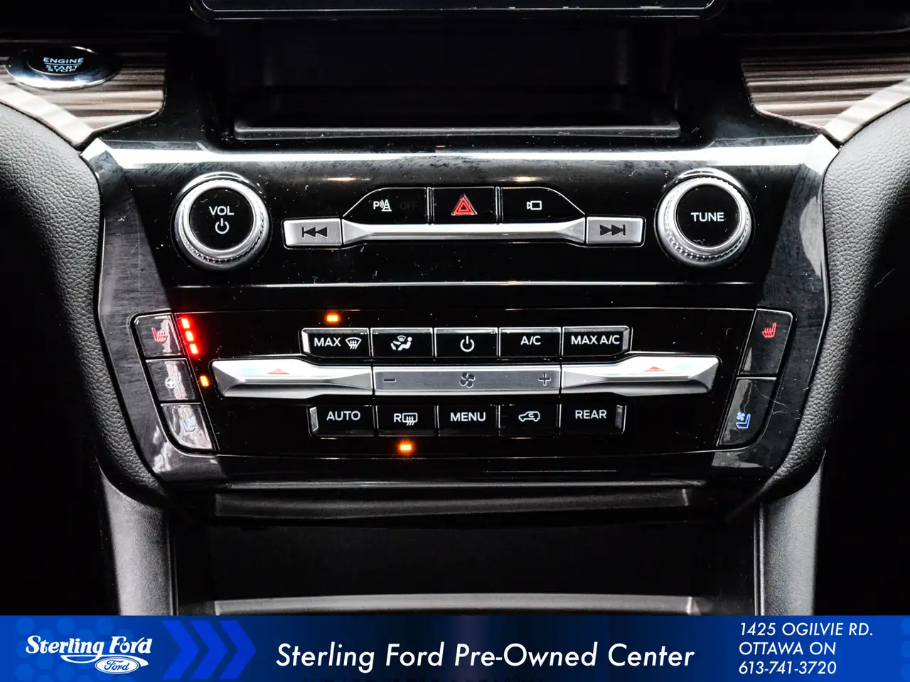 Ford Explorer photo Ford Explorer