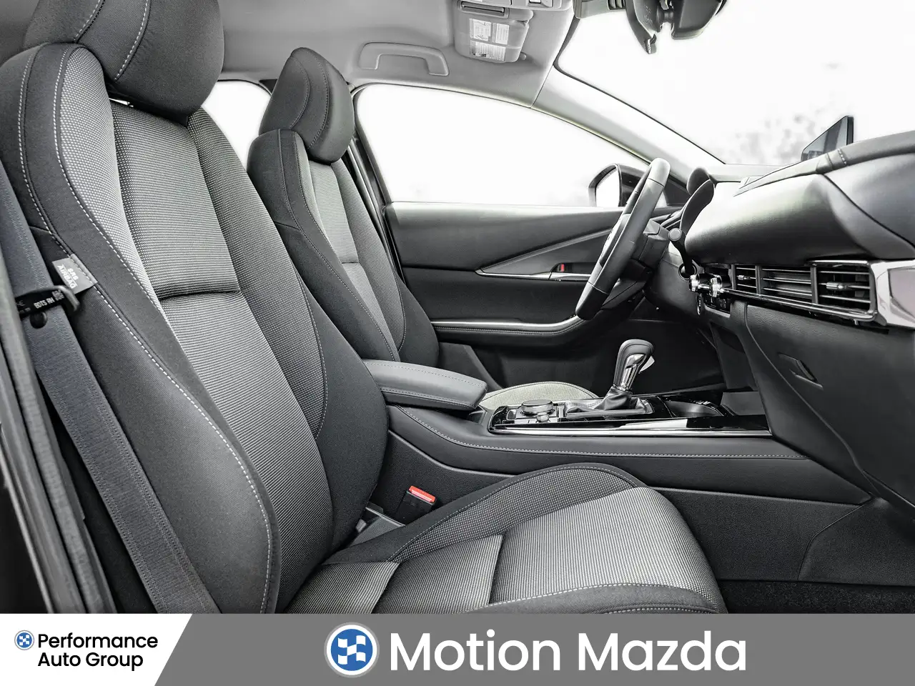 Mazda CX-30 снимка Mazda CX-30