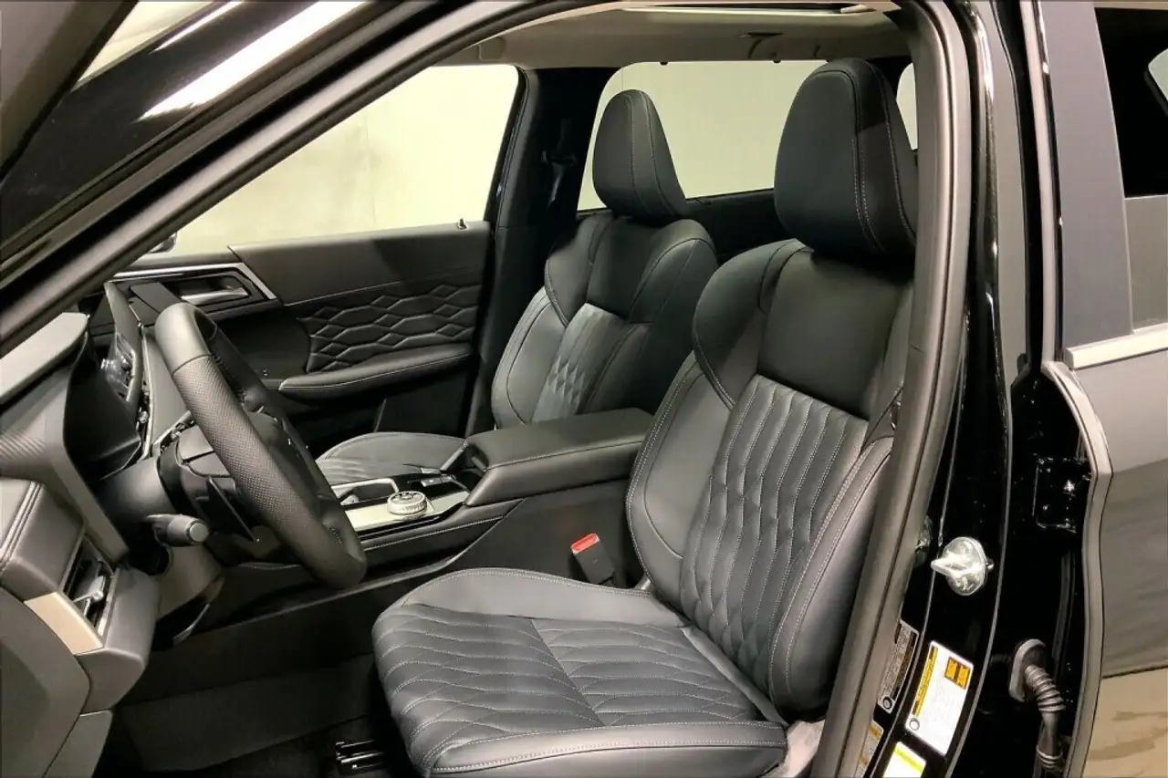 Mitsubishi Outlander fotografie Mitsubishi Outlander