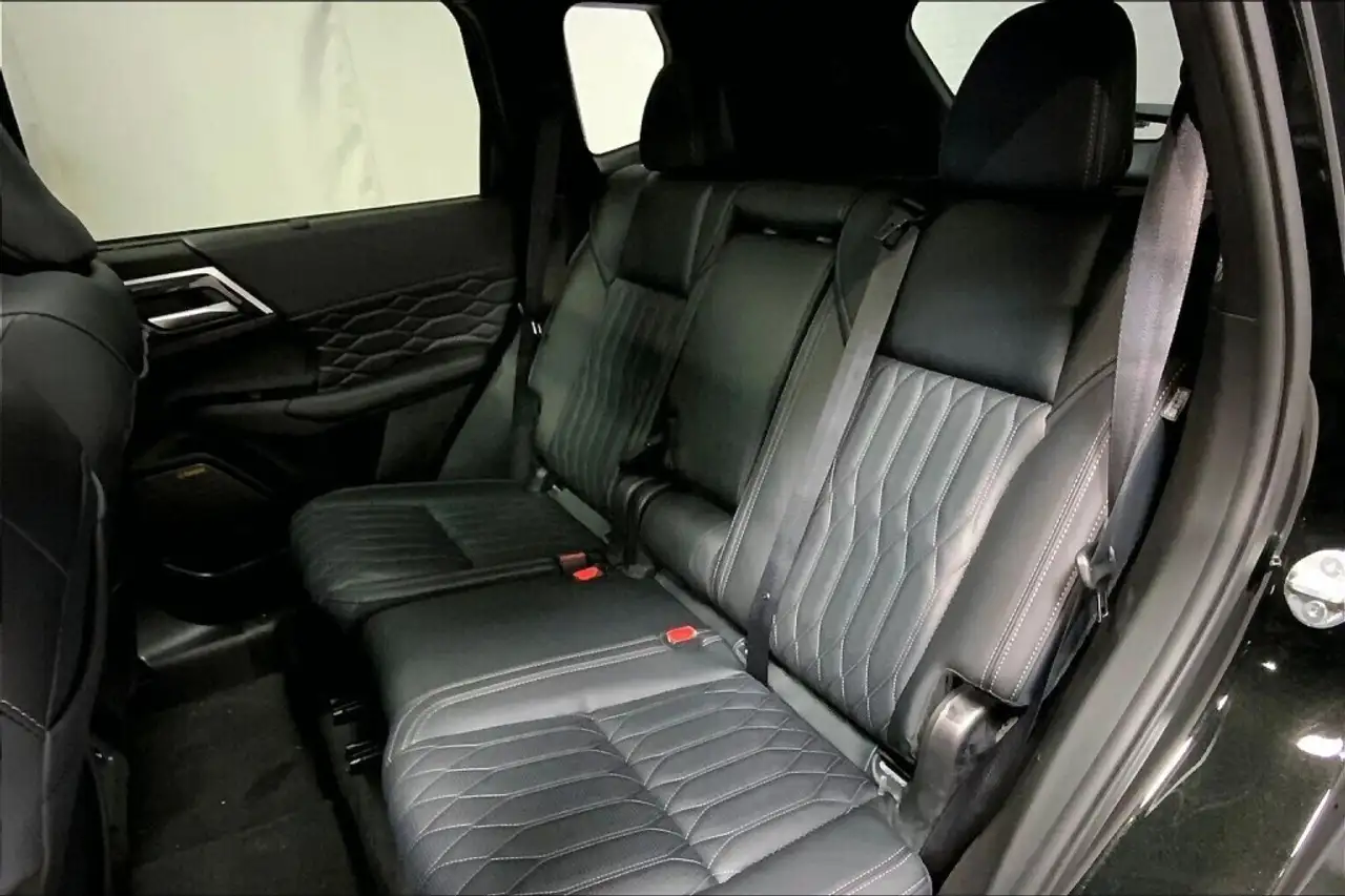 Mitsubishi Outlander fotografie Mitsubishi Outlander