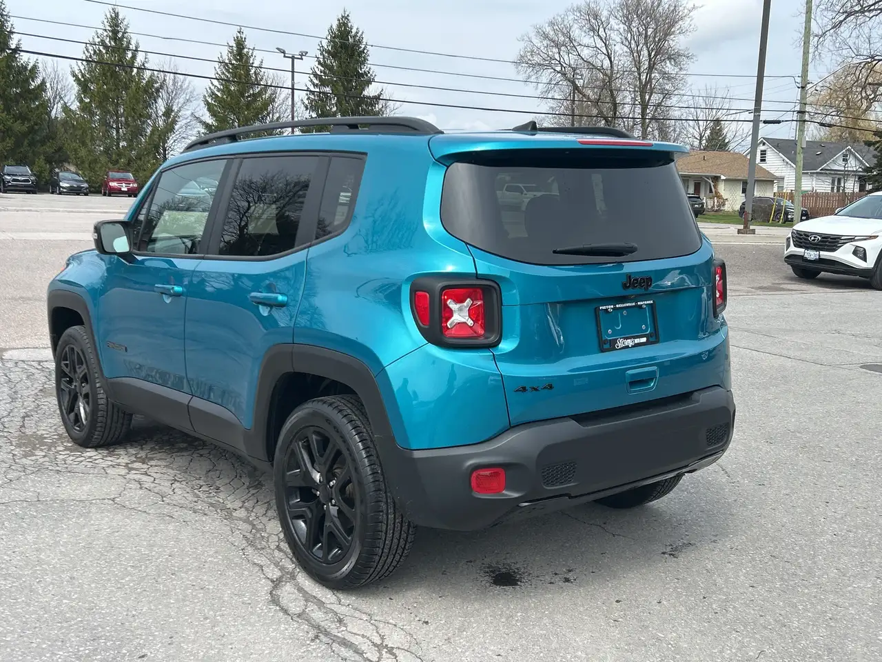 Jeep Renegade снимка Jeep Renegade