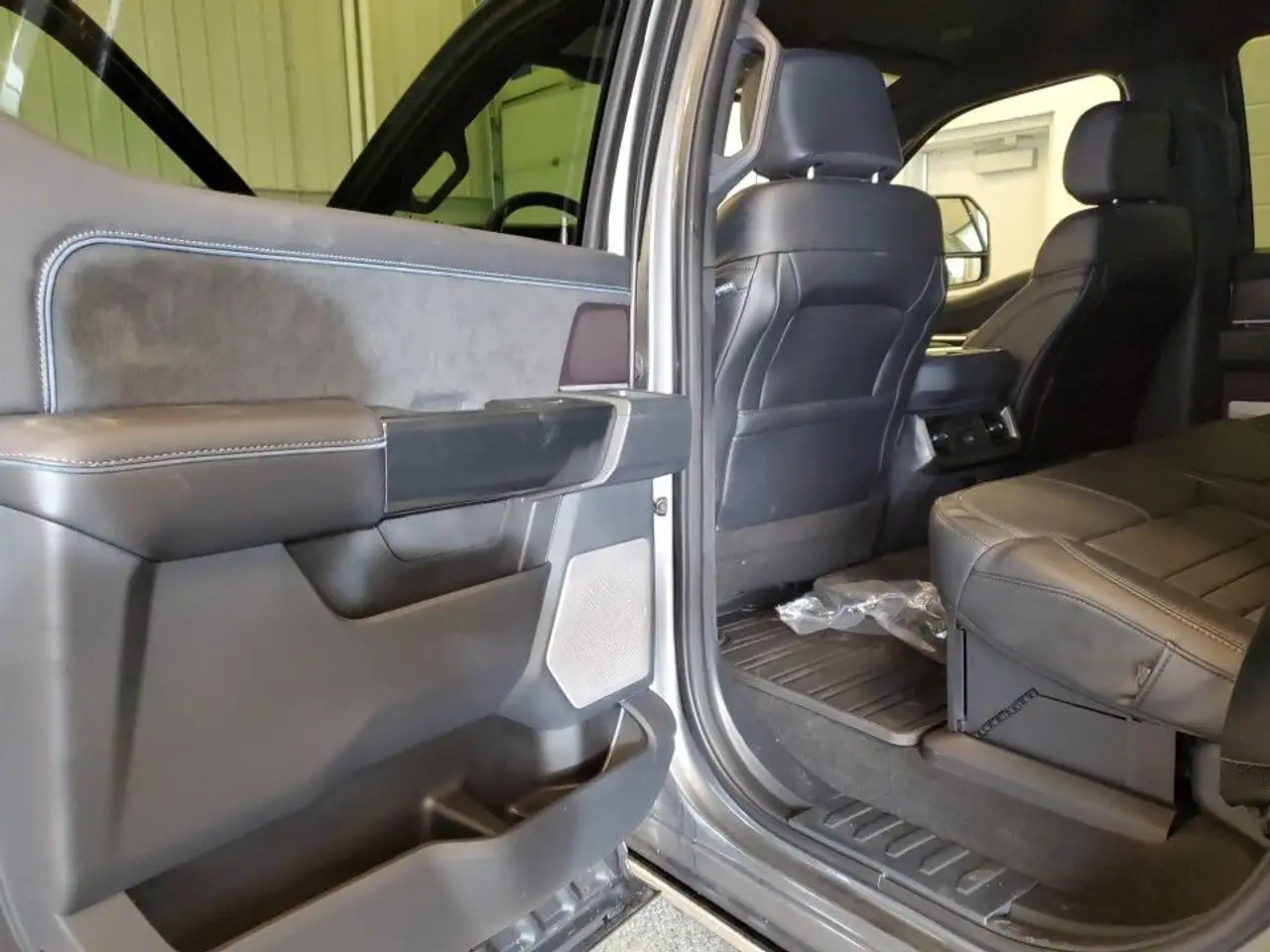Ford F 350 снимка Ford F 350