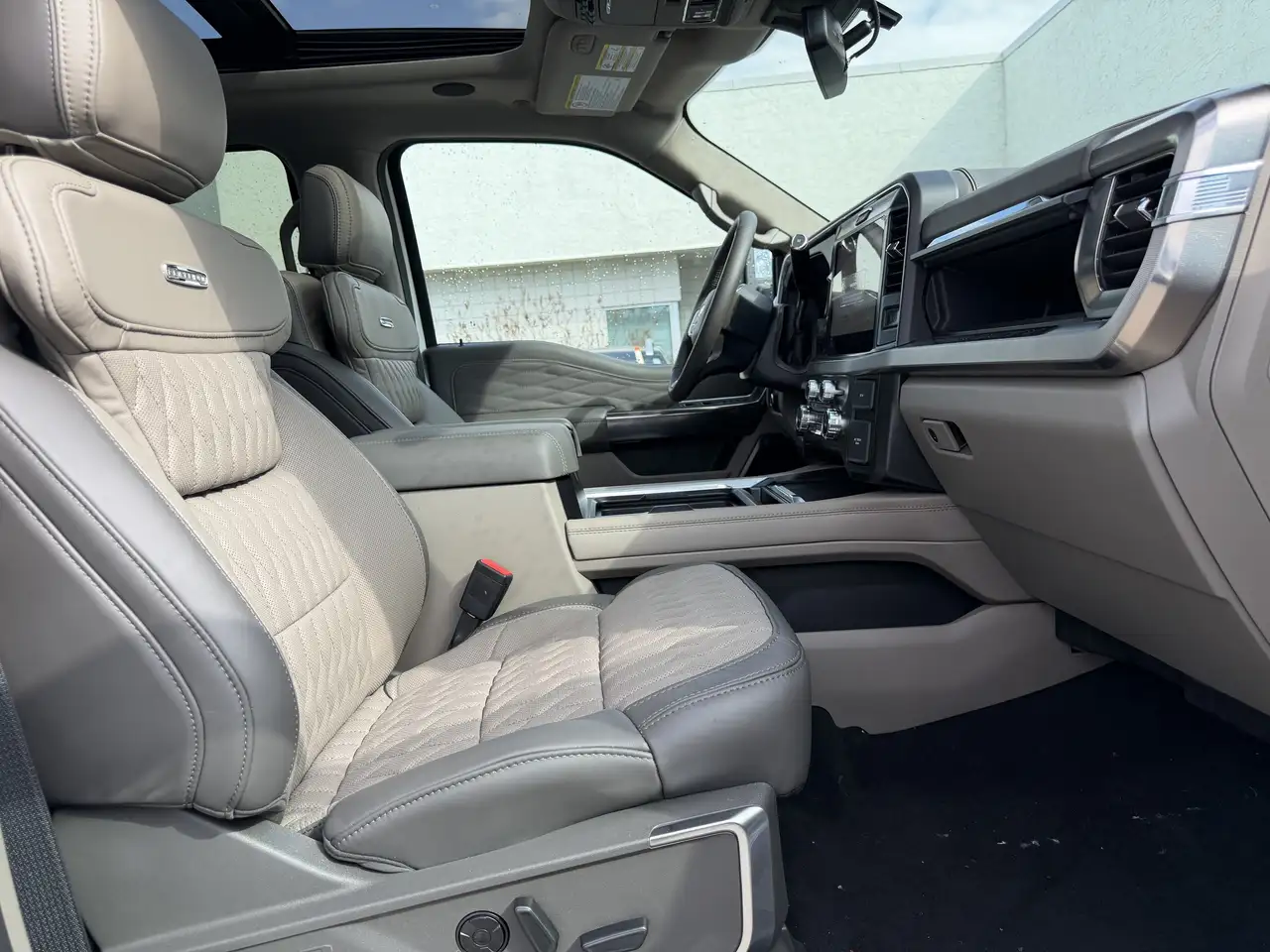 Ford F 350 снимка Ford F 350