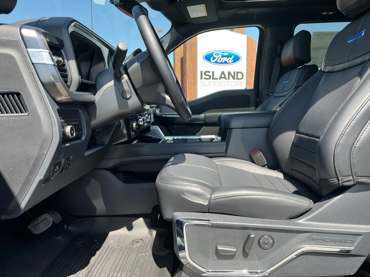 Ford F 350 снимка Ford F 350