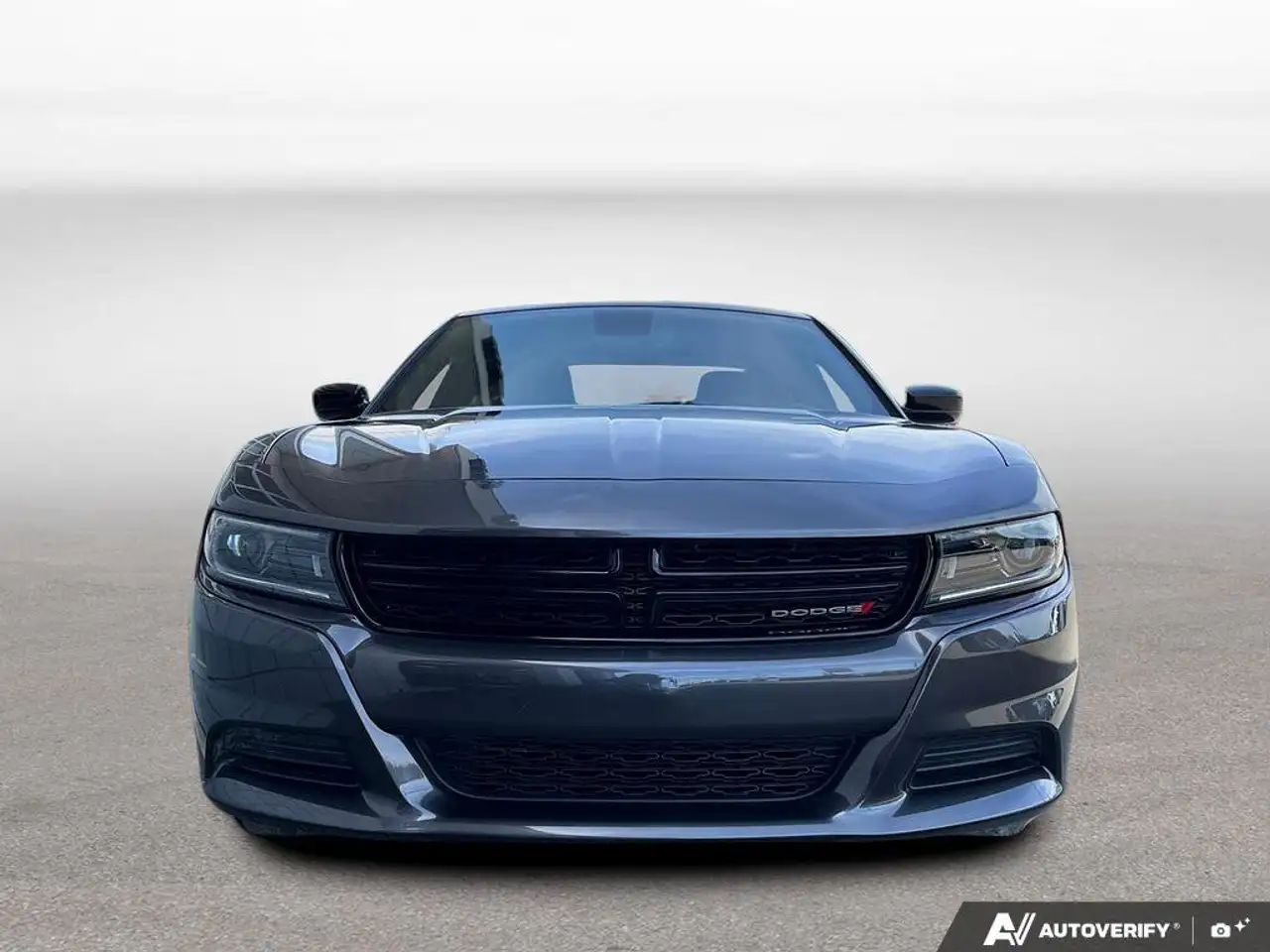 Dodge Charger снимка Dodge Charger