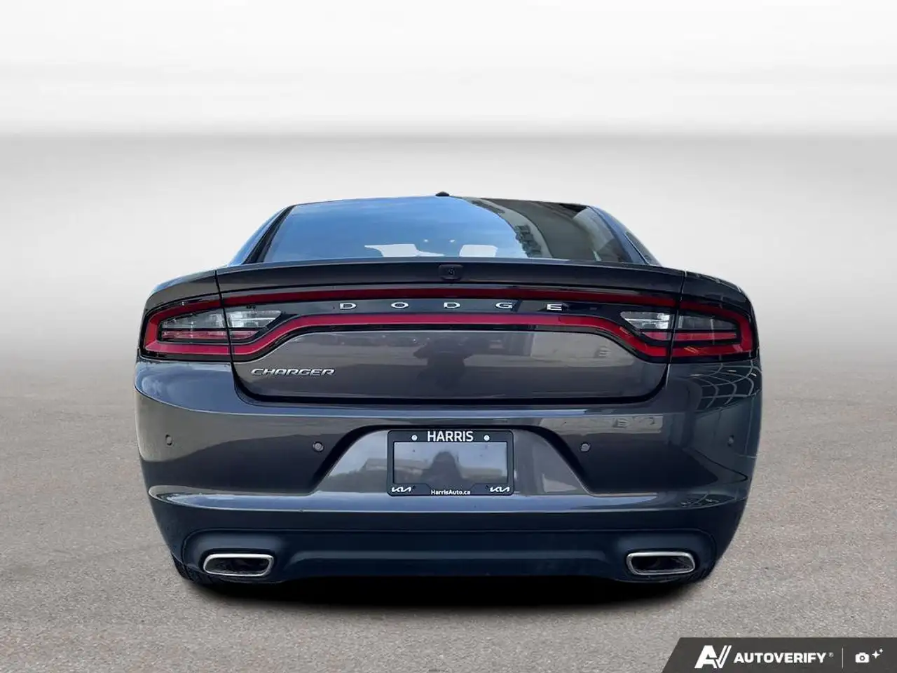 Dodge Charger снимка Dodge Charger